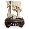 Figurine en ivoire sur socle bois, personnage japonnais. Vers 1900. - Moinat - Accessoires de décoration