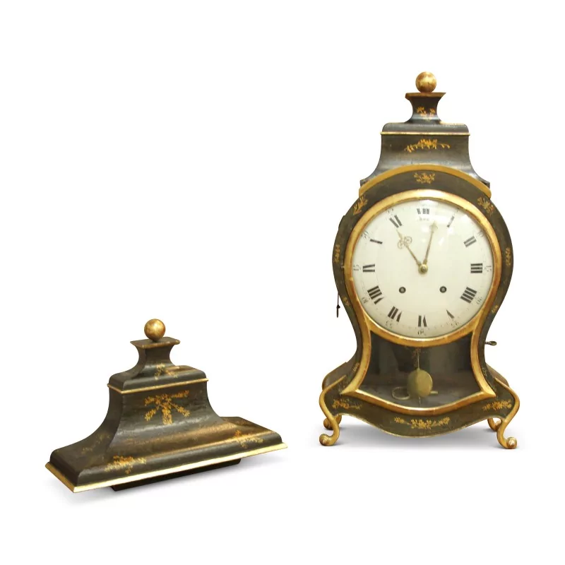 \"Zumiswald\"-Uhr mit \"Blumen, Gold\"-Dekor. Um 1840. - Moinat - Tischuhren \"Zumiswald\"-Uhr mit \"Blumen, Gold\"-Dekor. Um 1840. - Moinat - Tischuhren