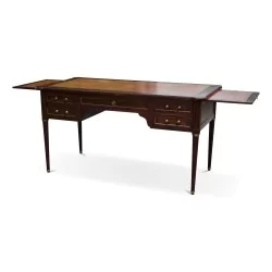Bureau de style Louis XVI en acajou monté sur chêne