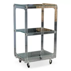 20世纪70年代的复古亚克力和玻璃手推车，带轮子