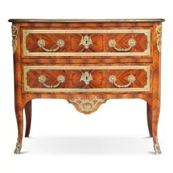 Regency style chest of drawers inlaid in violet wood with 2