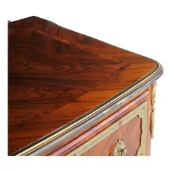 Regency style chest of drawers inlaid in violet wood with 2