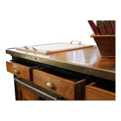 Piano de Vatel ou Bloc de cuisine, finition patine antiquaire