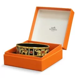 Браслет «Слон» от Hermès Paris.