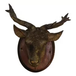 Скульптура «Голова оленя» Бриенца.