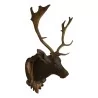 Großer, geschnitzter hölzerner "Hirschkopf" von Brienz. - Moinat - Dekorationszubehör