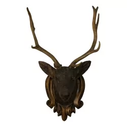 Großer, geschnitzter hölzerner "Hirschkopf" von Brienz.