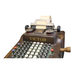 Кассовый аппарат «Виктор». 1930 год.