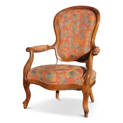 Paire de fauteuils Philippe en noyer. Hauteur assise : 40 cm