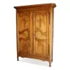A richly molded walnut cabinet. - Moinat - Cupboards, wardrobes