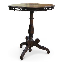 Brienz table, richly inlaid, tripod.