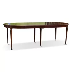 Louis-XVI-Mahagonitisch inklusive zweier Verlängerungsplatten mit Zargen.