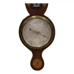 Барометр в виде розы ветров. Поврежден.