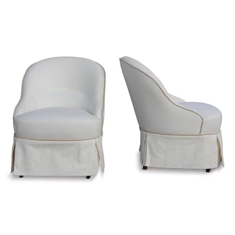 Пара кресел в форме жабы, обитых льняной тканью цвета экрю, с обычной мягкой обивкой. - Moinat - Стулья