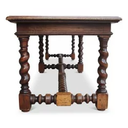 Grande table de salle à manger