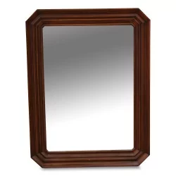 天然木框镜子。