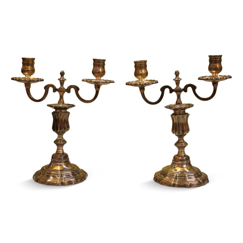 Paire de chandelier en bronze argenté. - Moinat - Bougeoirs, Chandeliers Paire de chandelier en bronze argenté. - Moinat - Bougeoirs, Chandeliers