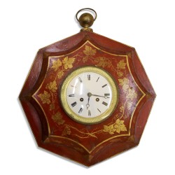 \"靶心\"时钟，红色，花卉图案。