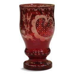 Verre en cristal de Bohème.