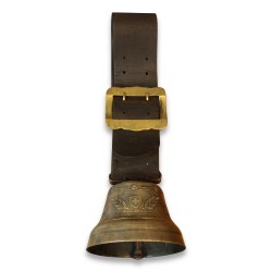 Glocke der Gießerei \"Peter Berger Giesserei Barau\".