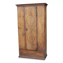 Armoire en sapin, une porte. région Saanen.