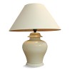 Lampe en faïence coloris crème avec abat - jour blanc. - Moinat - Lampes de table