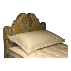 Bois de lit "Treca Paris" composé d un sommier "Grand Impérial" et d une tête de lit.