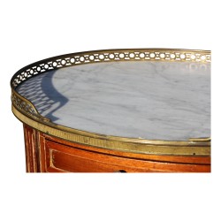 Chevet Louis XVI en acajou, plateau marbre orné d une galerie en bronze. Paris.