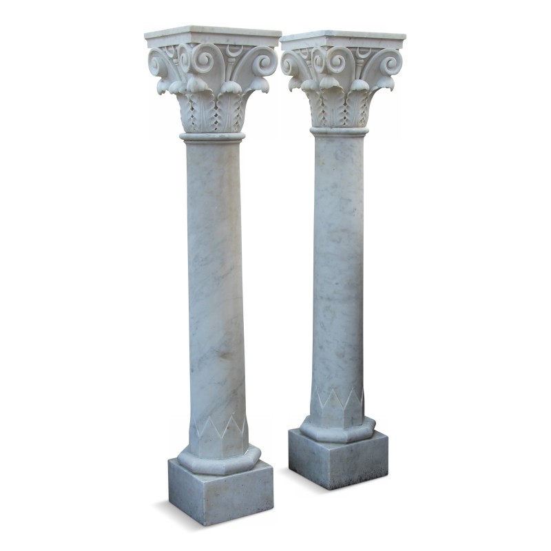 Paire de colonnes en marbre blanc de Carrare avec chapiteaux corinthiens. - Moinat - Colonnes, Torchères, Nubiens