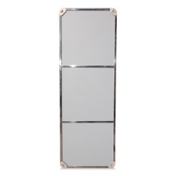 Miroir rectangulaire avec cadre métal chromé.