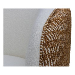 Fauteuil élégant et raffiné aux lignes courbes et au design moderne