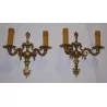 Paire d'applique en bronze à 2 lumières. - Moinat - Appliques murales