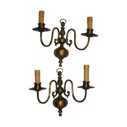 Paire d' appliques hollandaise patinées.