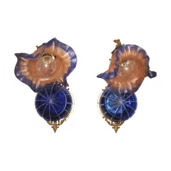 Paire d'appliques “Orient Express”, en bronze et en verre …