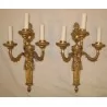 Paire d'applique Louis XVI 3 feux en bronze ciselé. Epoque fin … - Moinat - Appliques murales