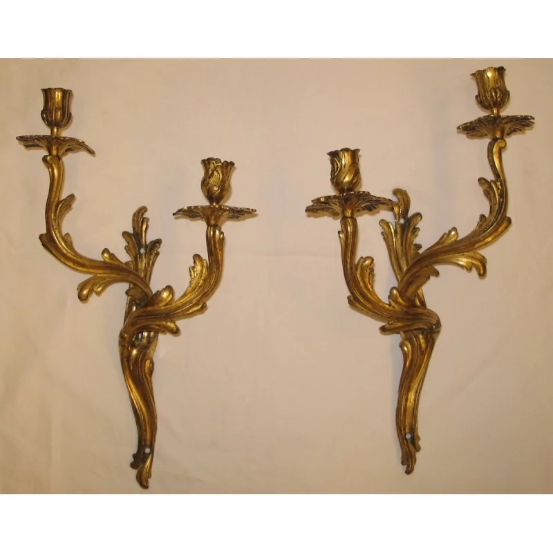 пара бра в стиле Людовика XV, 2 светильника из позолоченной и точеной бронзы, … - Moinat - Подсвечники