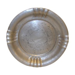 Plat en étain mat. 19ème siècle