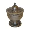 Sucrier en étain mat, décor sur le couvercle. 19ème siècle. - Moinat - Accessoires de décoration