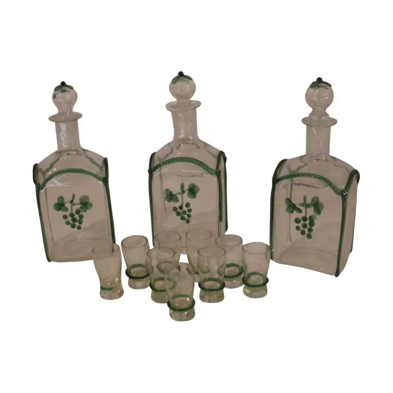 3 Carafes with “Raisin” decoration and 9 glasses. 19th century. - Moinat - Carafes