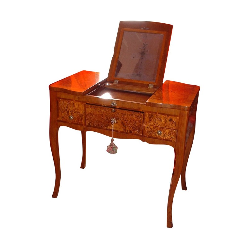Coiffeuse Louis XV en bois de noyer marqueté, pieds de biches, … - Moinat - VE2020/1vendu Coiffeuse Louis XV en bois de noyer marqueté, pieds de biches, … - Moinat - VE2020/1vendu