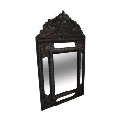 Miroir Napoléon III en laiton et en bois. France, 19ème.