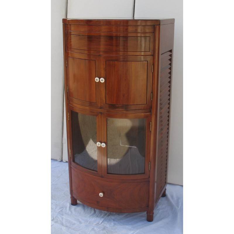 Bar “Cuba” en bois de rose massif avec multiples rangements … - Moinat - Bahuts, Bars, Buffets, Coffres, Enfilades Bar “Cuba” en bois de rose massif avec multiples rangements … - Moinat - Bahuts, Bars, Buffets, Coffres, Enfilades
