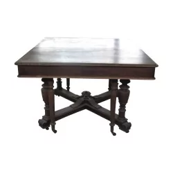 Henry II 胡桃木餐桌，不加长……