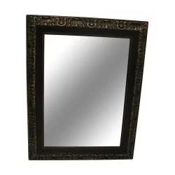 Зеркало окрашенное в черный цвет с серебряным декором.