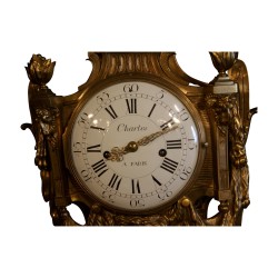Louis XVI cartel in gilded and chiseled bronze with lion's head and …