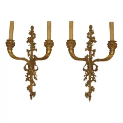 Paar „Vignes“ 2-flammige Wandlampen im Louis XVI-Stil in …