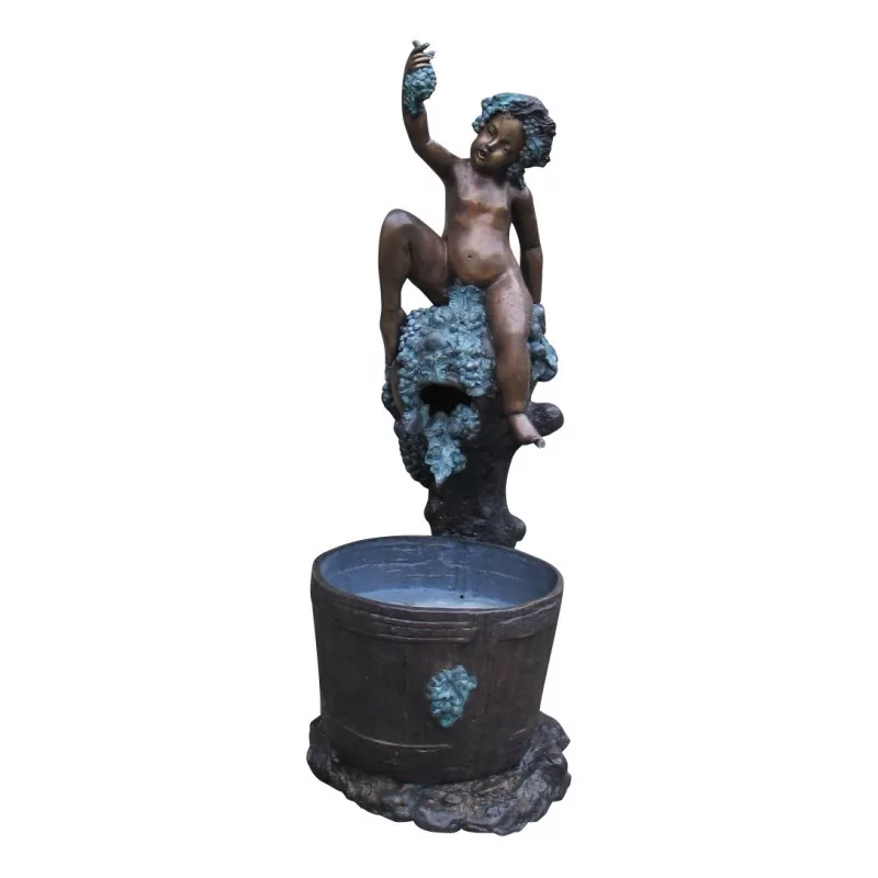 Fountain “Seated Cherub with a bunch of grapes”, in bronze … - Moinat - Fountains