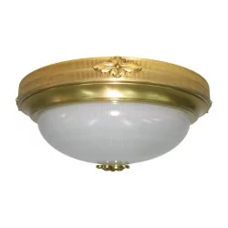 потолочный светильник из латуни состаренного золота, большая модель с узором.