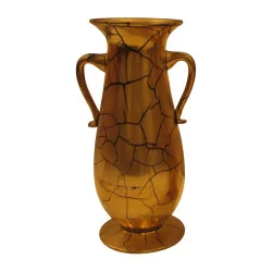 Vase de St-Prex doré avec anses. Suisse, 20ème siècle.