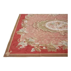 Tapis Aubusson Dessin 72. Coloris : Rouge, rose, vert, brun, …